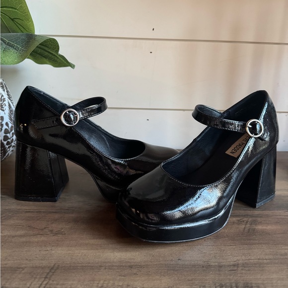 Steve Madden Mingle Platform Mary Janes Patent Black - Picture 2 of 7